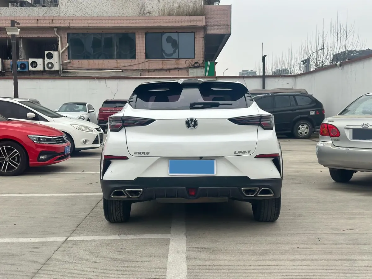 2020 ChangAn UNI-T 1.5T 180HP L4 7DCT,autocango,china used car exporter,china ev exporter,chinese used car exporter,chinese used ev exporter