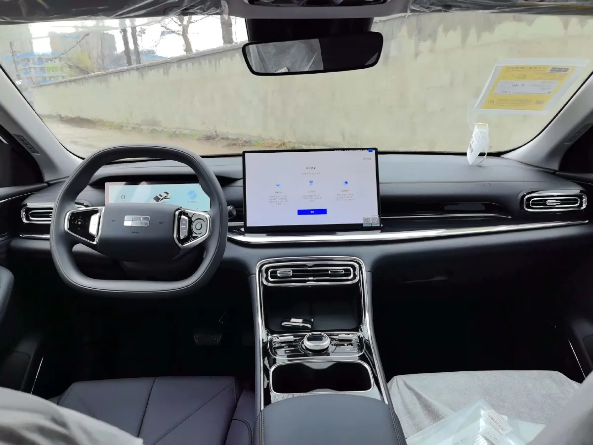 2025 Geely Galaxy L6 1.5L 112HP L4 1DHT PHEV 8.5KWH,autocango,china used car exporter,china ev exporter,chinese used car exporter,chinese used ev exporter