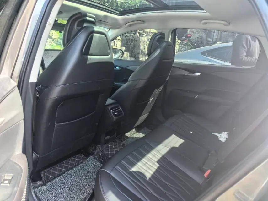 2025 ChangAn Eado 1.5T 192HP L4 7DCT,autocango,china used car exporter,china ev exporter,chinese used car exporter,chinese used ev exporter