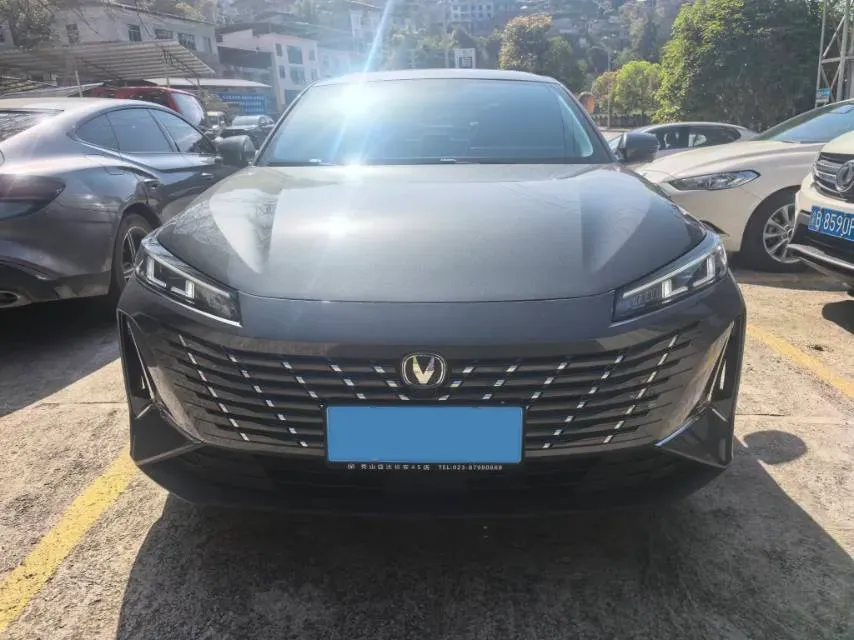 2025 ChangAn Eado 1.5T 192HP L4 7DCT,autocango,china used car exporter,china ev exporter,chinese used car exporter,chinese used ev exporter