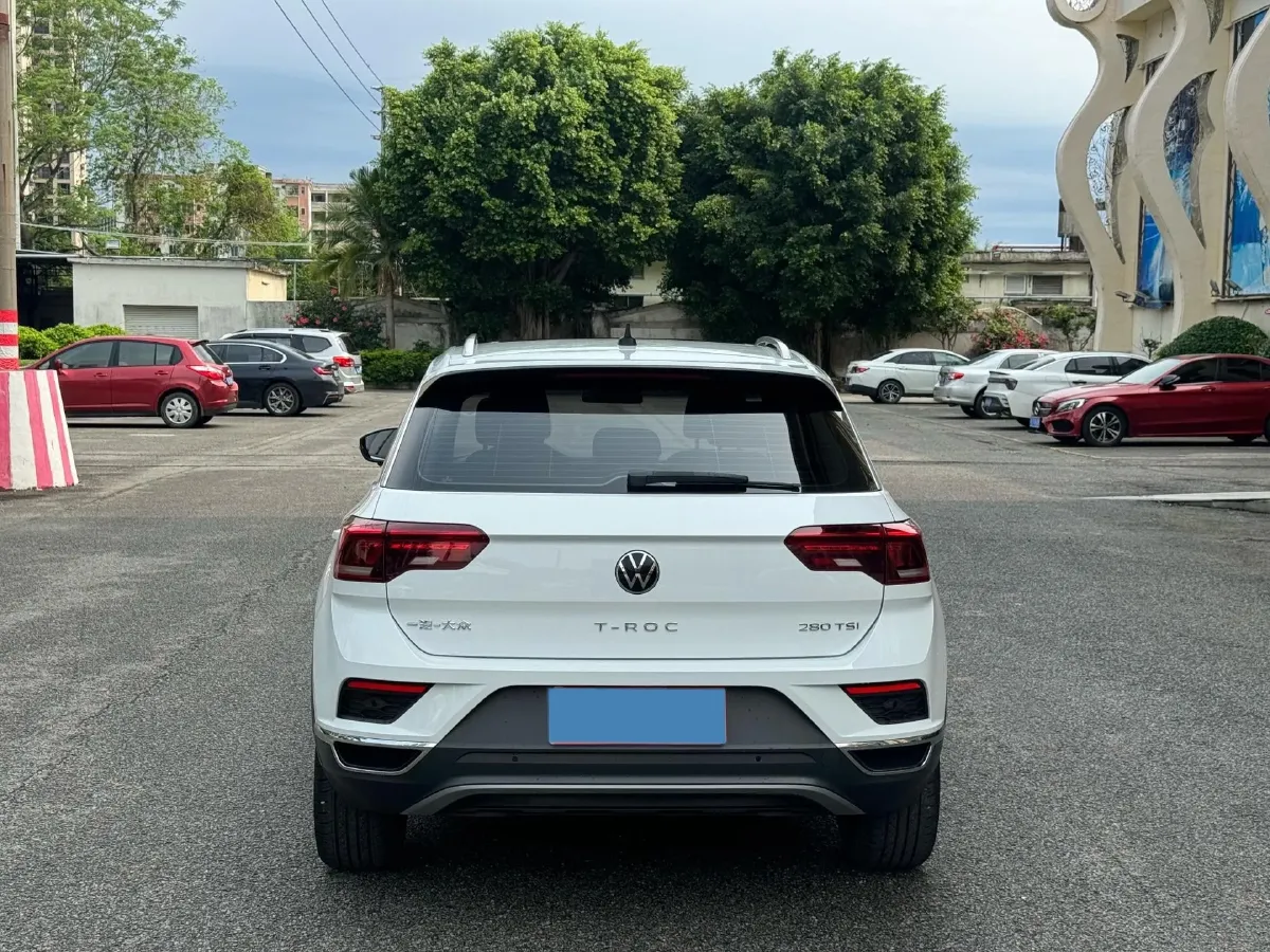 2022 Volkswagen T-Roc 1.4T 150HP L4 7DCT,autocango,china used car exporter,china ev exporter,chinese used car exporter,chinese used ev exporter