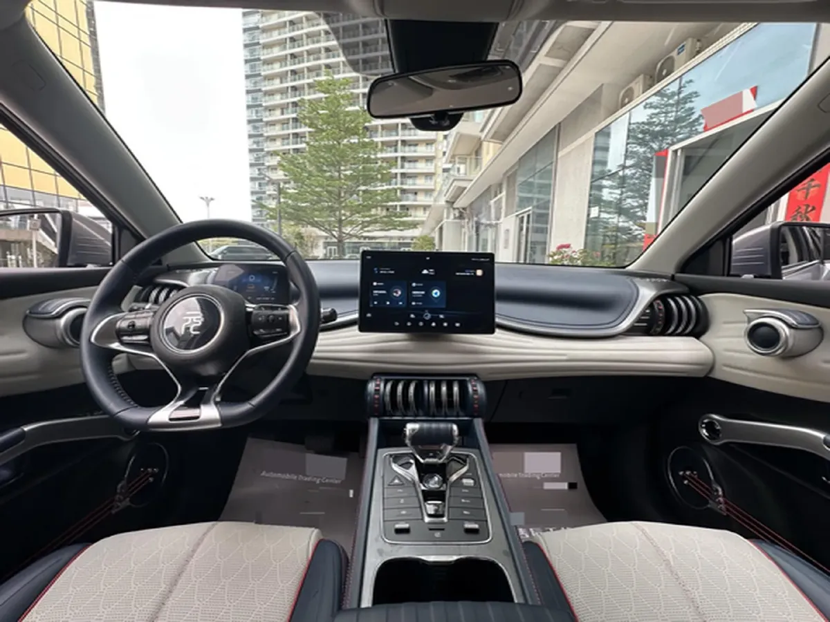 2022 Hycan Z03 BEV 64.23KWH,autocango,china used car exporter,china ev exporter,chinese used car exporter,chinese used ev exporter