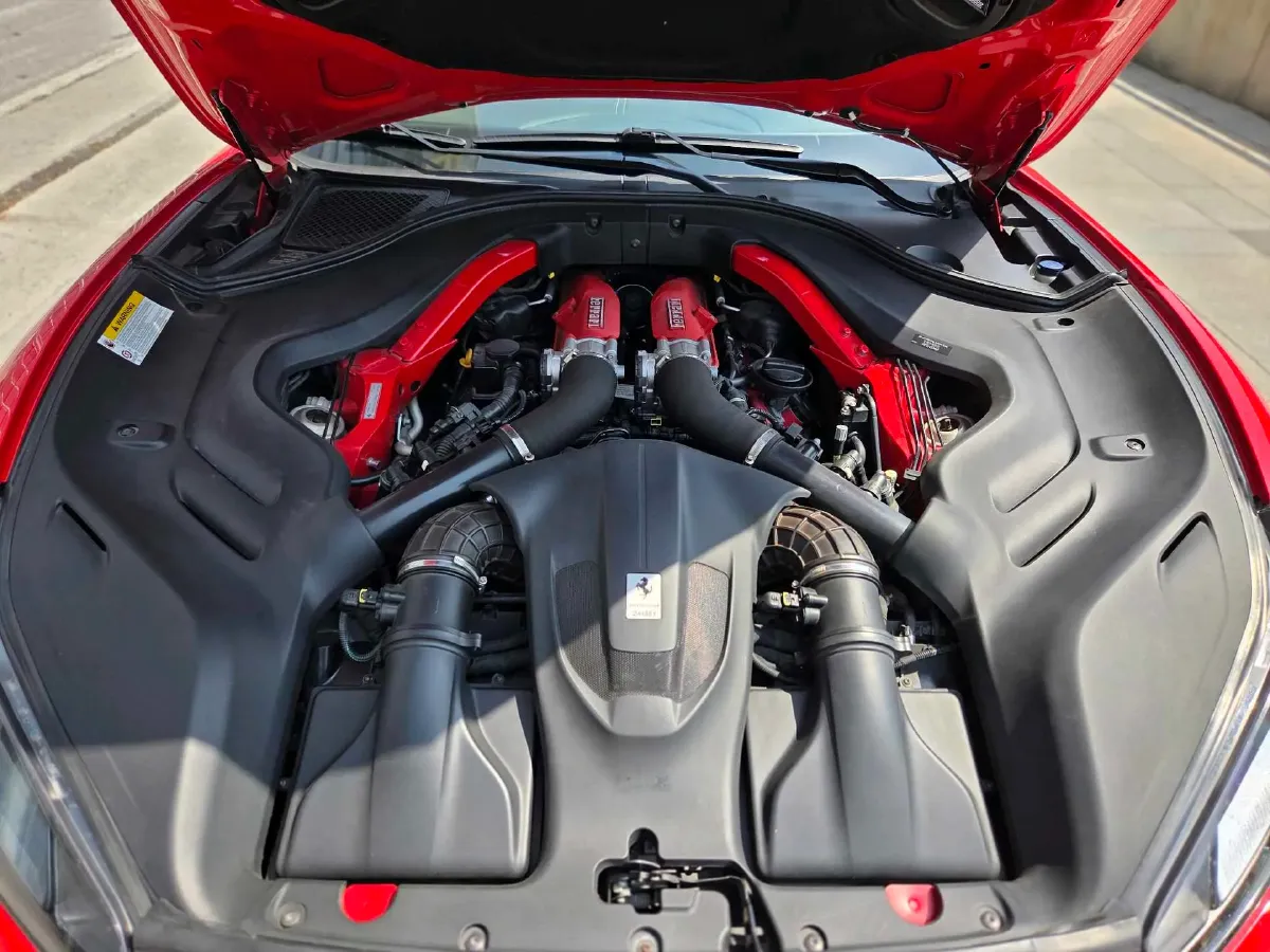 2018 Ferrari Portofino 3.9T 600HP V8 7DCT,autocango,china used car exporter,china ev exporter,chinese used car exporter,chinese used ev exporter