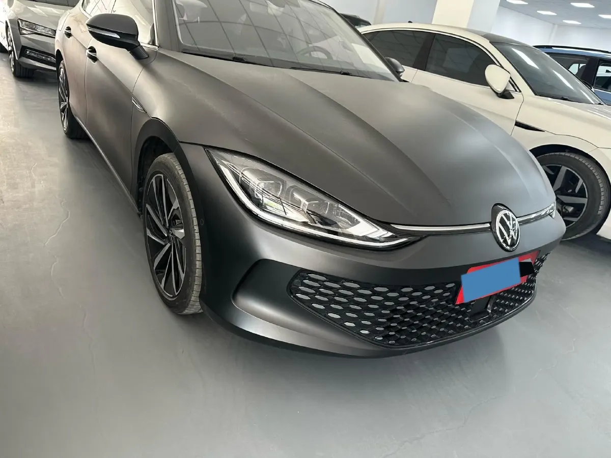 2022 Skoda Superb 2.0T 186HP L4 7DCT,autocango,china used car exporter,china ev exporter,chinese used car exporter,chinese used ev exporter