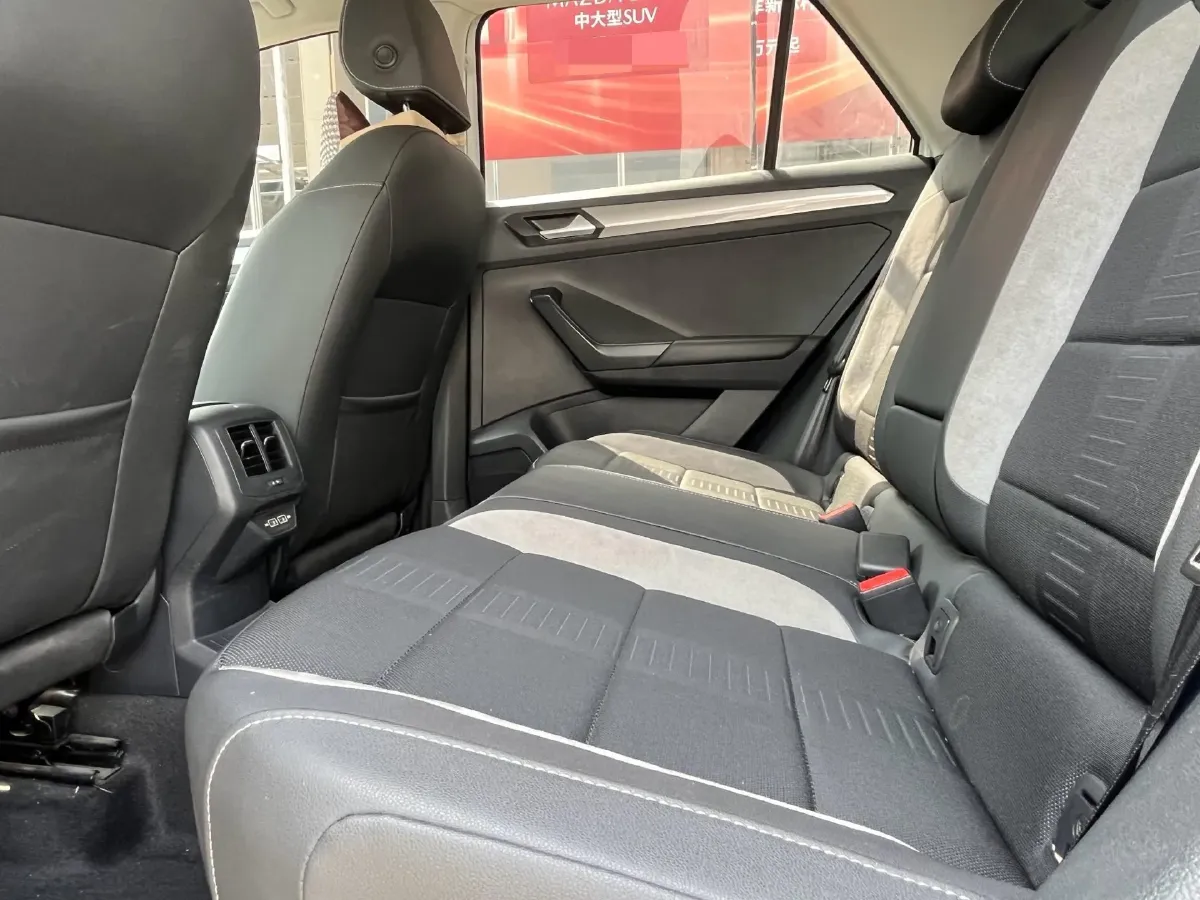 2020 Volkswagen T-Roc 1.4T 131HP L4 7DCT,autocango,china used car exporter,china ev exporter,chinese used car exporter,chinese used ev exporter