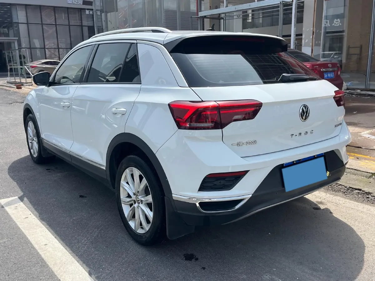 2020 Volkswagen T-Roc 1.4T 131HP L4 7DCT,autocango,china used car exporter,china ev exporter,chinese used car exporter,chinese used ev exporter