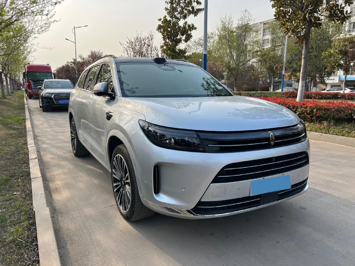 2024 AITO AITO M7 1.5T 152HP L4 REEV 40KWH,autocango,china used car exporter,china ev exporter,chinese used car exporter,chinese used ev exporter