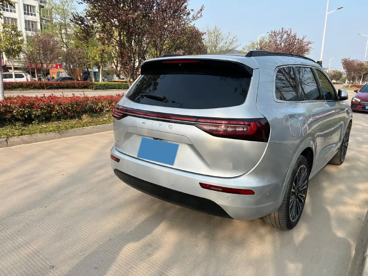 2024 AITO AITO M7 1.5T 152HP L4 REEV 40KWH,autocango,china used car exporter,china ev exporter,chinese used car exporter,chinese used ev exporter