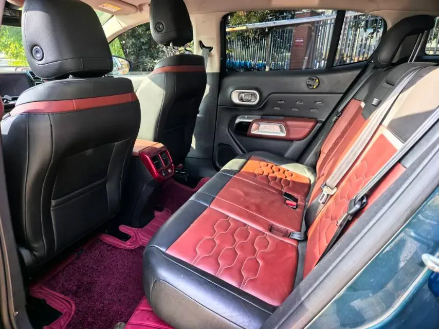 2017 Citroen C5 Aircross 1.8T 204HP L4 6AT,autocango,china used car exporter,china ev exporter,chinese used car exporter,chinese used ev exporter