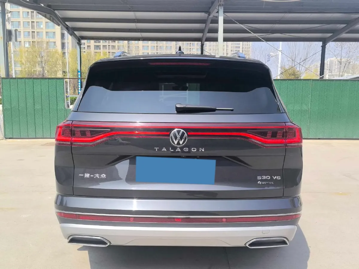 2022 Volkswagen Talagon 2.5T 299HP V6 7DCT,autocango,china used car exporter,china ev exporter,chinese used car exporter,chinese used ev exporter