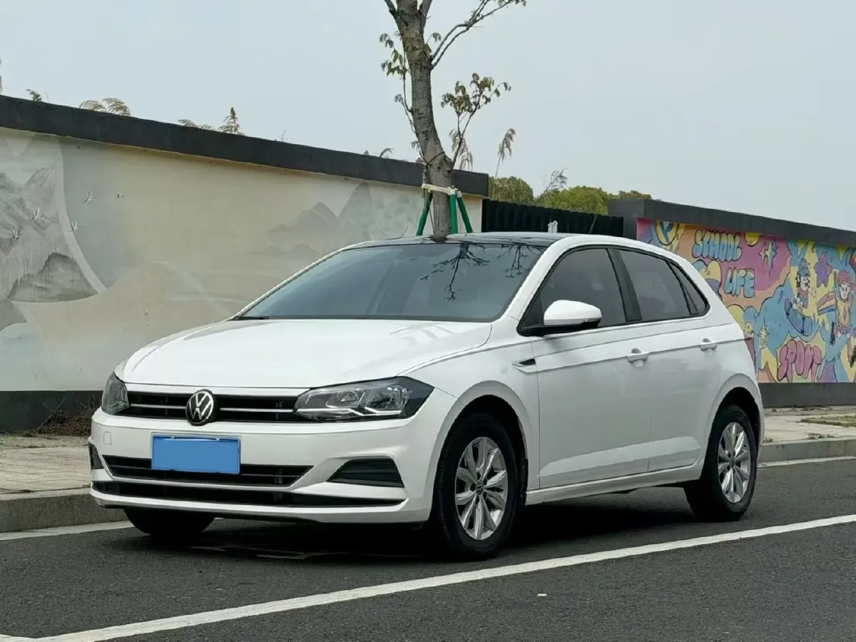 2023 Volkswagen Polo 1.5L 113HP L4 6AT,autocango,china used car exporter,china ev exporter,chinese used car exporter,chinese used ev exporter