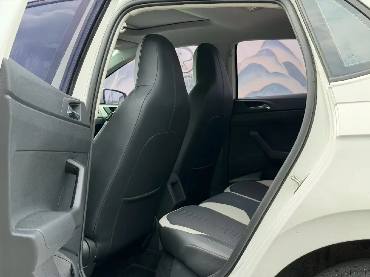 2023 Volkswagen Polo 1.5L 113HP L4 6AT,autocango,china used car exporter,china ev exporter,chinese used car exporter,chinese used ev exporter