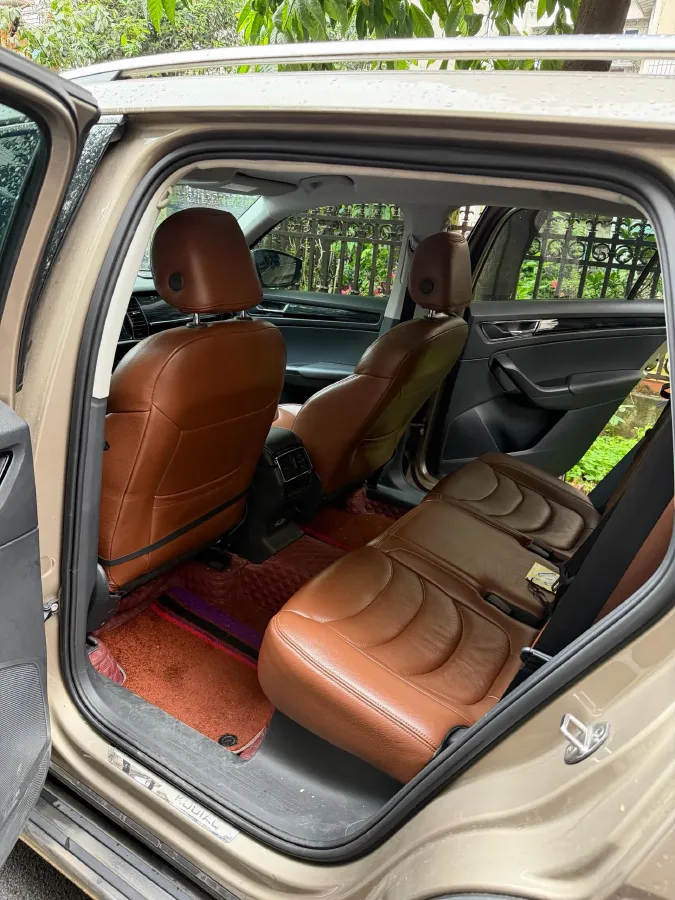 2018 Skoda Kodiak 1.8T 180HP L4 7DCT,autocango,china used car exporter,china ev exporter,chinese used car exporter,chinese used ev exporter