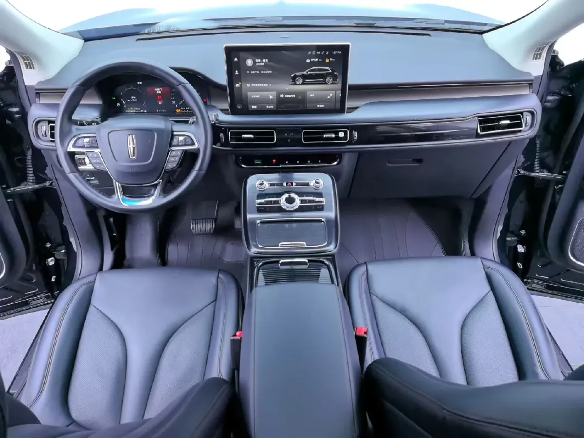 2021 Lincoln Nautilus 2.0T 245HP L4 8AT,autocango,china used car exporter,china ev exporter,chinese used car exporter,chinese used ev exporter