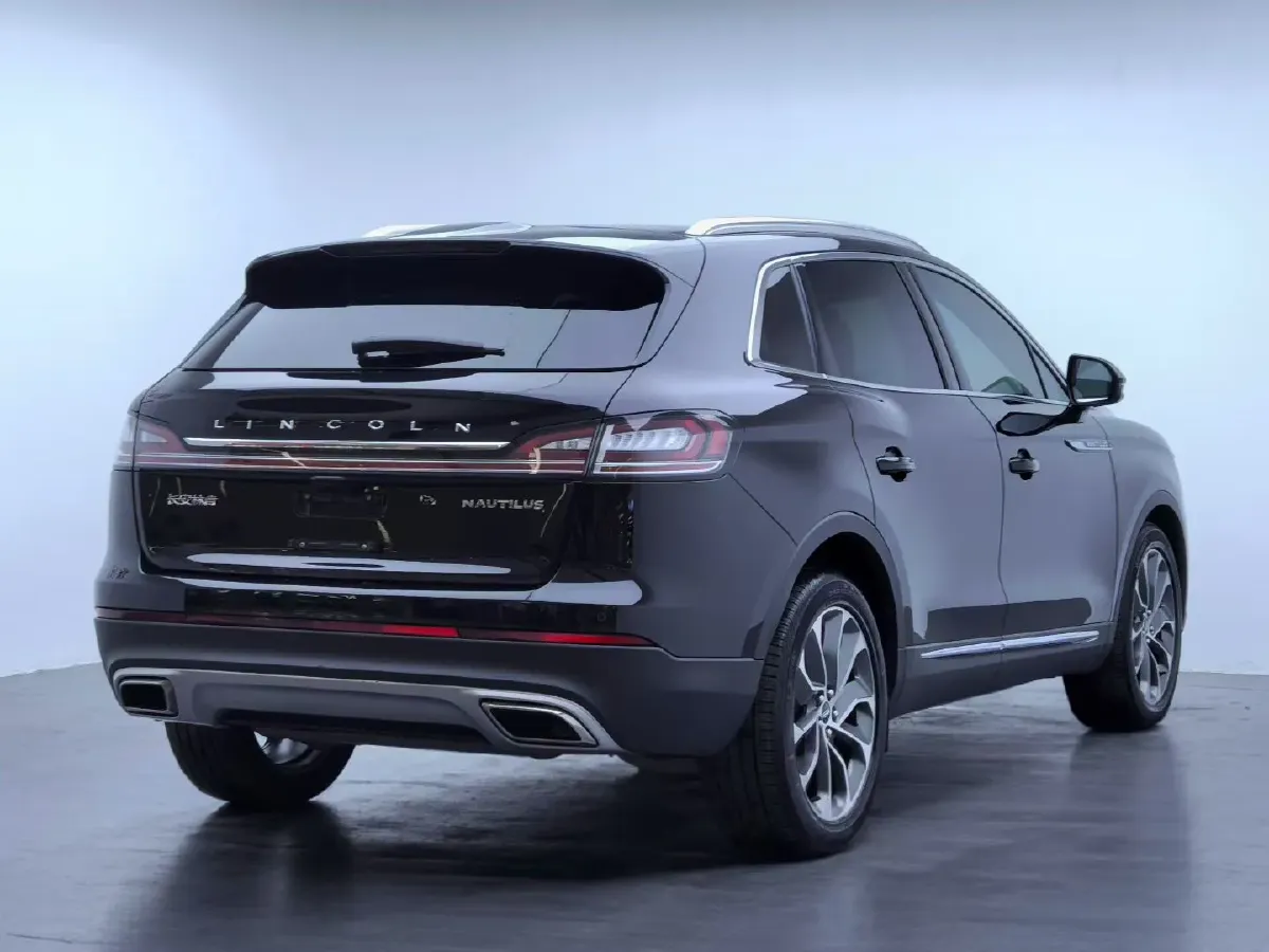 2021 Lincoln Nautilus 2.0T 245HP L4 8AT,autocango,china used car exporter,china ev exporter,chinese used car exporter,chinese used ev exporter