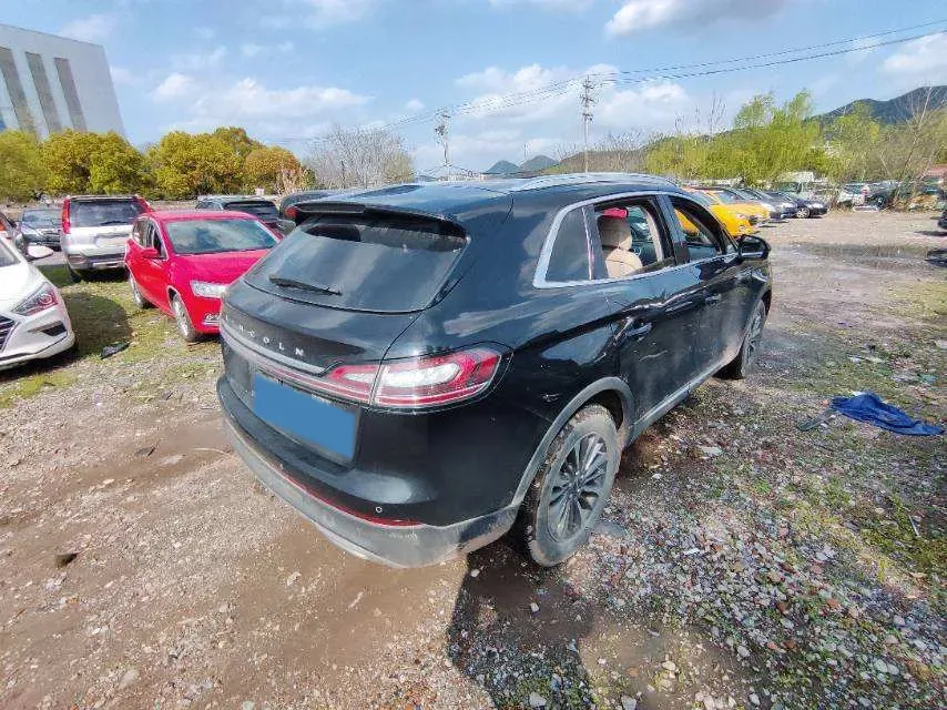 2020 Lincoln Nautilus 2.0T 224HP L4 8AT,autocango,china used car exporter,china ev exporter,chinese used car exporter,chinese used ev exporter