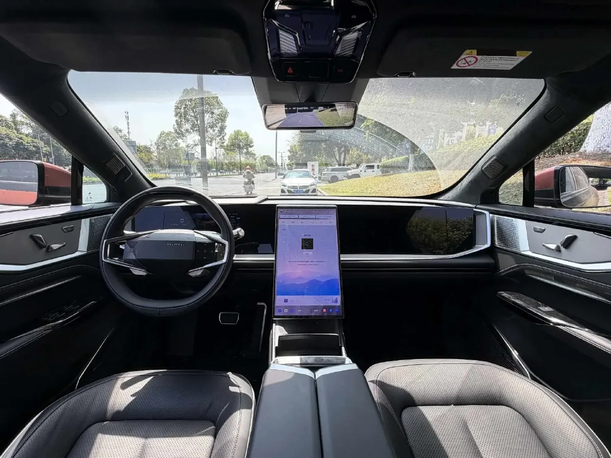 2023 HiPhi Y BEV 76.6KWH,autocango,china used car exporter,china ev exporter,chinese used car exporter,chinese used ev exporter