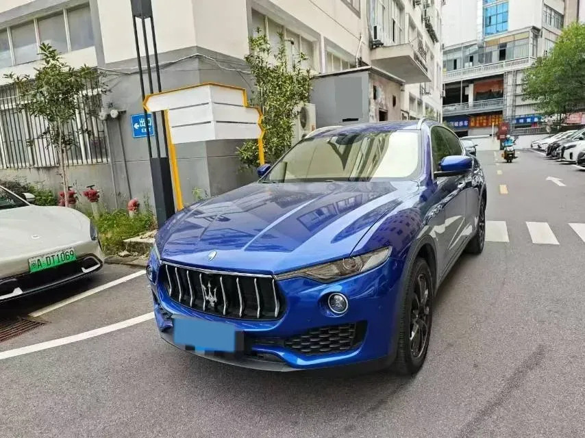 2019 Maserati Levante 3.0T 350HP V6 8AT,autocango,china used car exporter,china ev exporter,chinese used car exporter,chinese used ev exporter