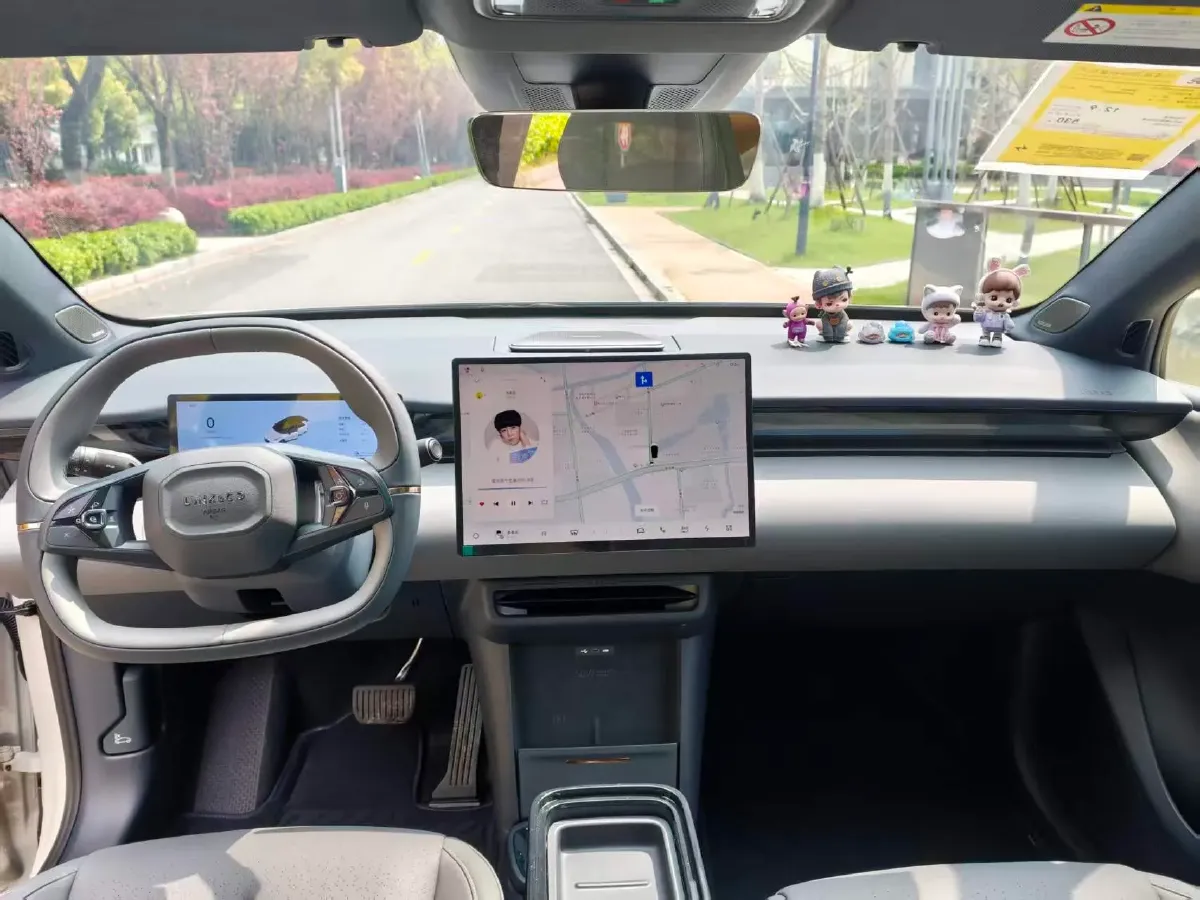 2025 Jetour Freeman 1.5T 184HP L4 7DCT,autocango,china used car exporter,china ev exporter,chinese used car exporter,chinese used ev exporter