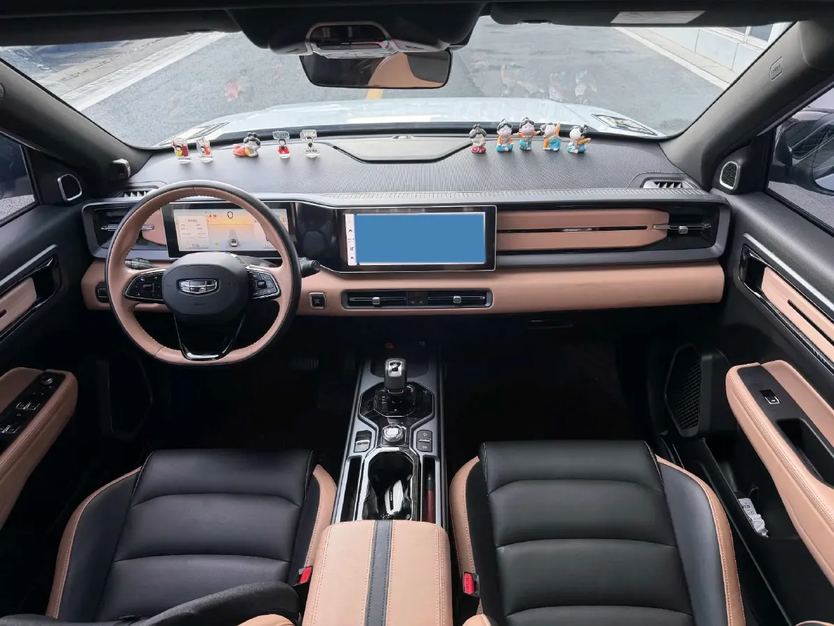 2023 Geely ICON 1.5T 181HP L4 7DCT,autocango,china used car exporter,china ev exporter,chinese used car exporter,chinese used ev exporter