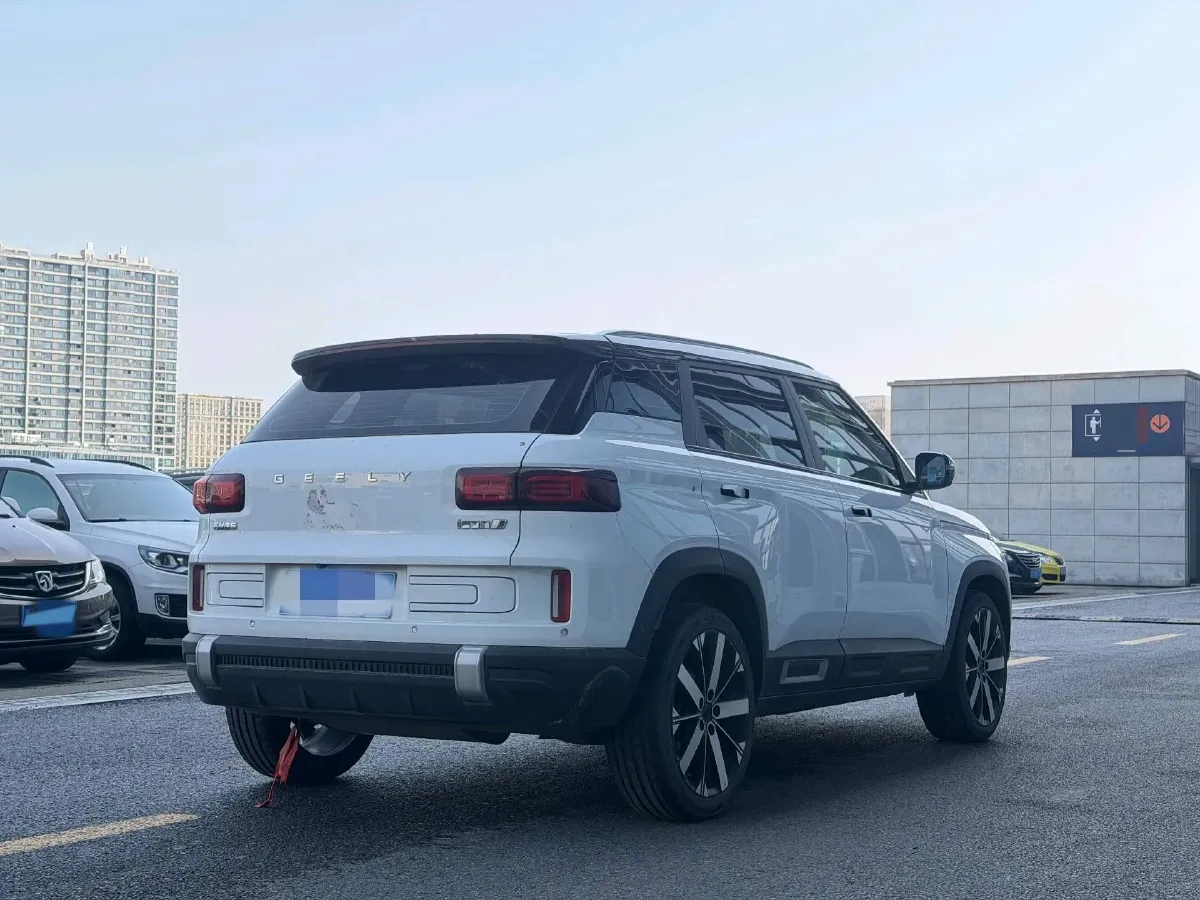 2023 Geely ICON 1.5T 181HP L4 7DCT,autocango,china used car exporter,china ev exporter,chinese used car exporter,chinese used ev exporter