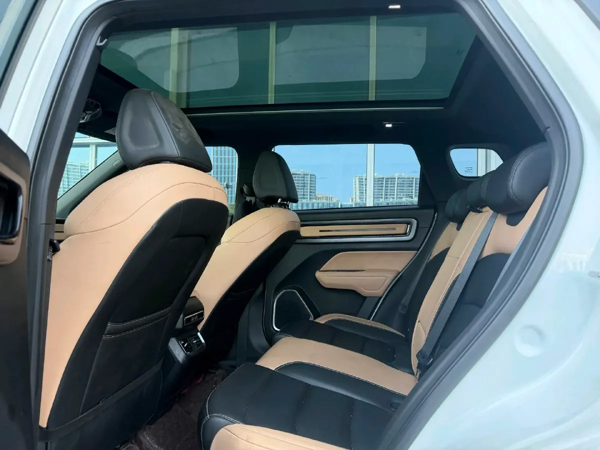 2023 Geely ICON 1.5T 181HP L4 7DCT,autocango,china used car exporter,china ev exporter,chinese used car exporter,chinese used ev exporter