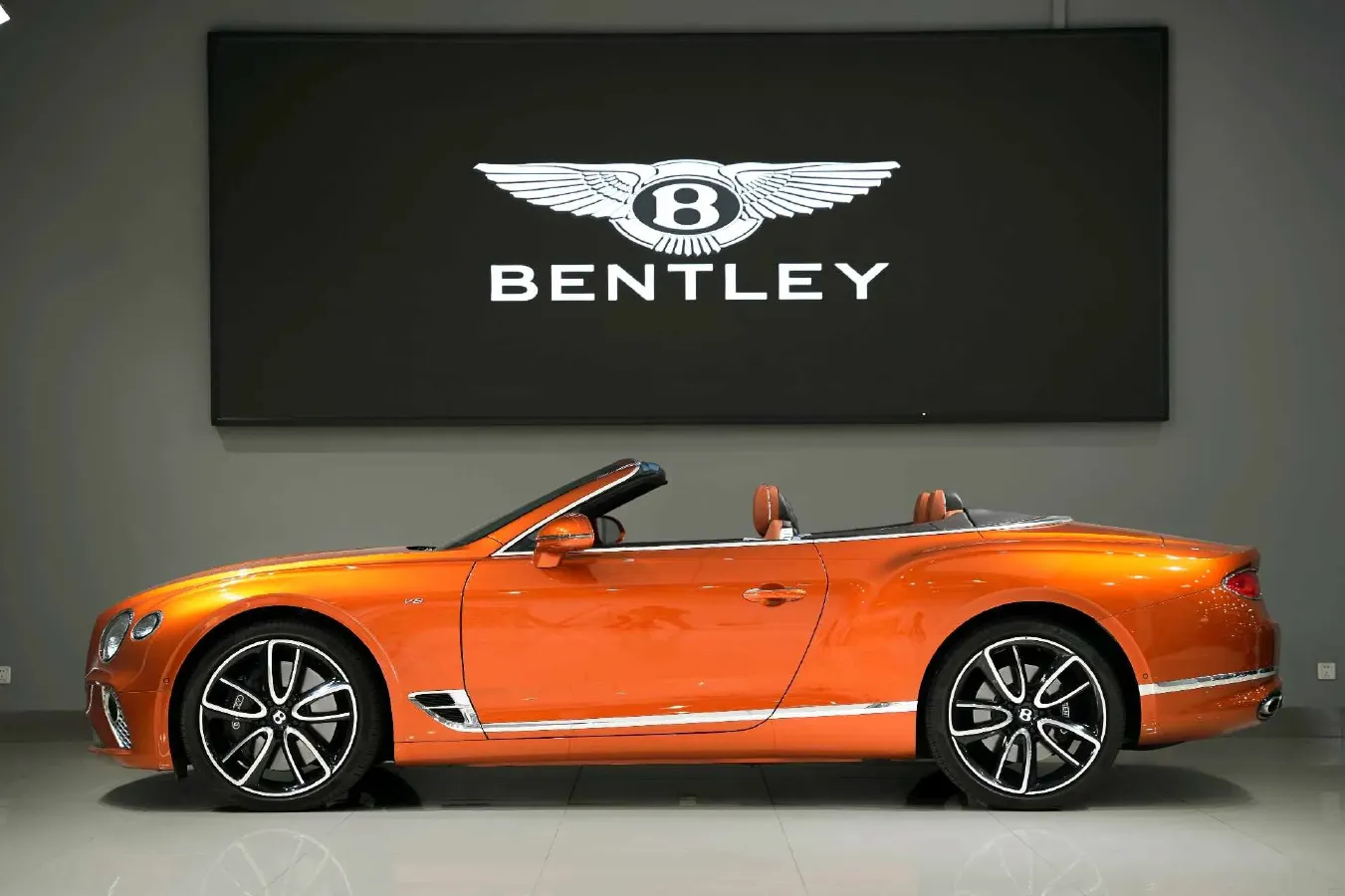 2020 Bentley Continental 4.0T 549HP V8 8DCT,autocango,china used car exporter,china ev exporter,chinese used car exporter,chinese used ev exporter