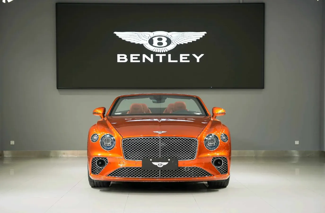 2020 Bentley Continental 4.0T 549HP V8 8DCT,autocango,china used car exporter,china ev exporter,chinese used car exporter,chinese used ev exporter