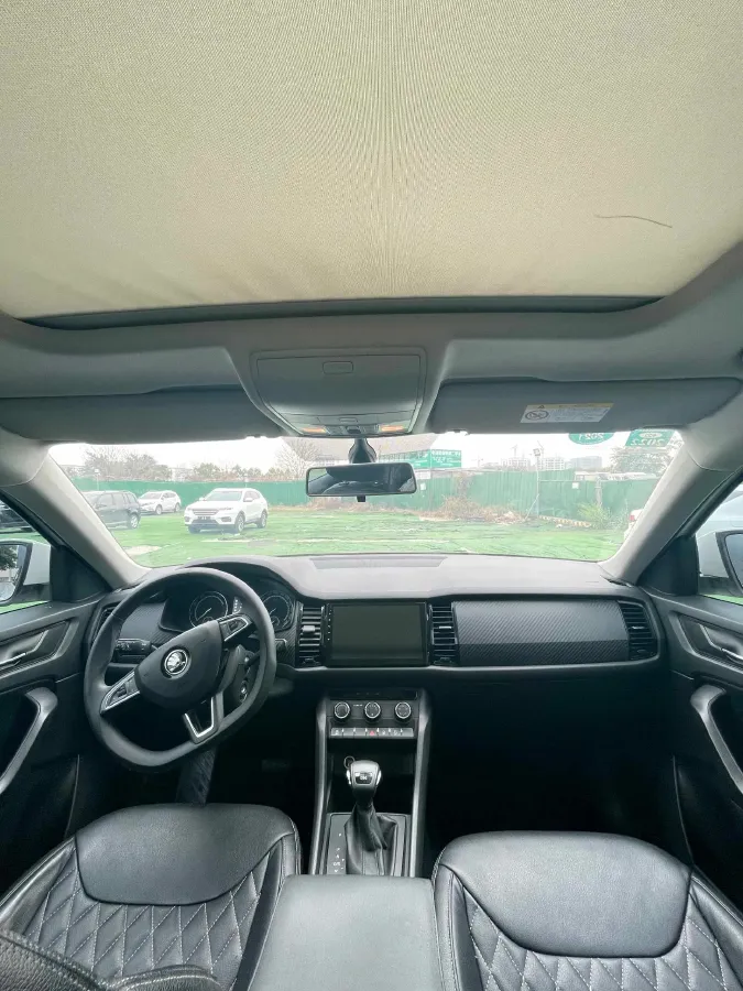 2019 Buick EnvisionPlus 1.5T 169HP L4 7DCT,autocango,china used car exporter,china ev exporter,chinese used car exporter,chinese used ev exporter