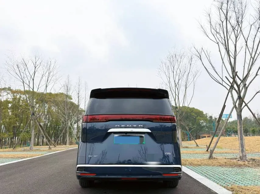 2022 Mercedes-Benz GLC Class 2.0T 197HP L4 9AT,autocango,china used car exporter,china ev exporter,chinese used car exporter,chinese used ev exporter