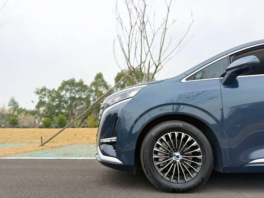 2022 Mercedes-Benz GLC Class 2.0T 197HP L4 9AT,autocango,china used car exporter,china ev exporter,chinese used car exporter,chinese used ev exporter