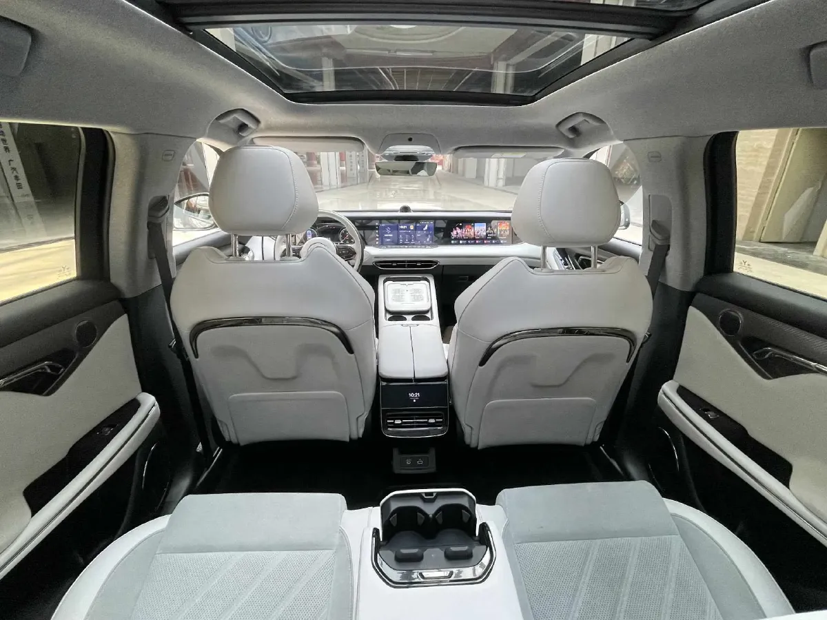 2025 Voyah FREE 1.5T 150HP L4 REEV 43KWH,autocango,china used car exporter,china ev exporter,chinese used car exporter,chinese used ev exporter