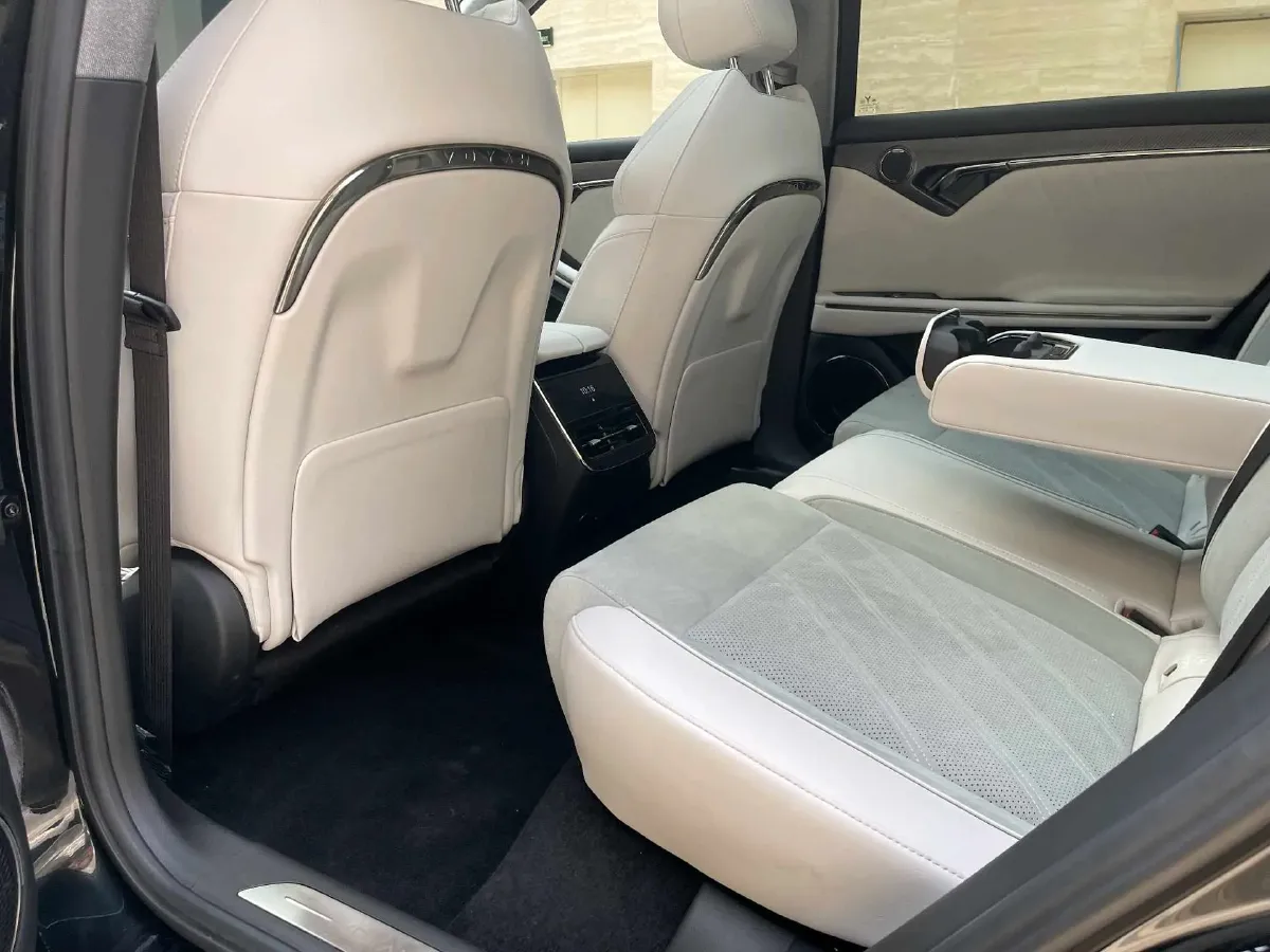 2025 Voyah FREE 1.5T 150HP L4 REEV 43KWH,autocango,china used car exporter,china ev exporter,chinese used car exporter,chinese used ev exporter