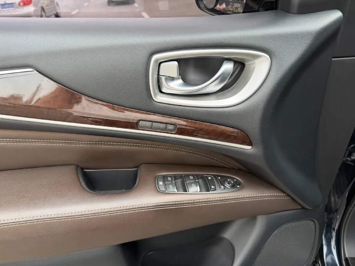 2018 Infiniti QX60 2.5T 233HP L4 CVT Hybrid,autocango,china used car exporter,china ev exporter,chinese used car exporter,chinese used ev exporter