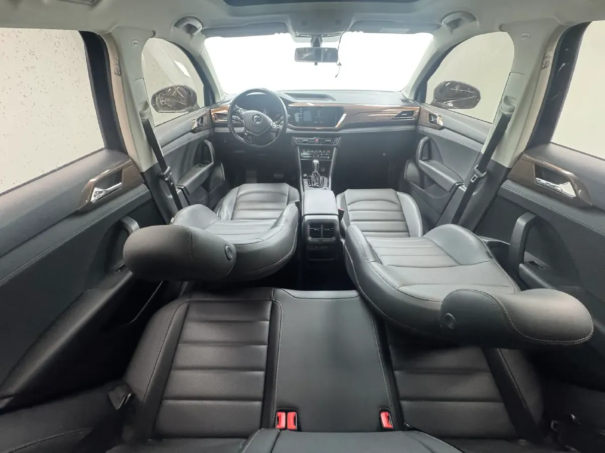 2022 Volkswagen Tharu 1.4T 150HP L4 7DCT,autocango,china used car exporter,china ev exporter,chinese used car exporter,chinese used ev exporter