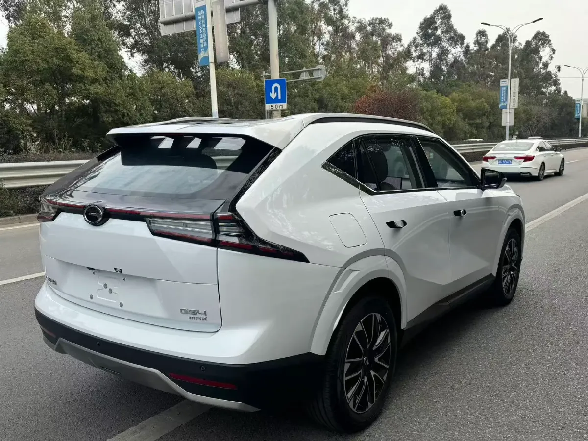 2024 GAC Trumpchi GS4 1.5T 177HP L4 7DCT,autocango,china used car exporter,china ev exporter,chinese used car exporter,chinese used ev exporter