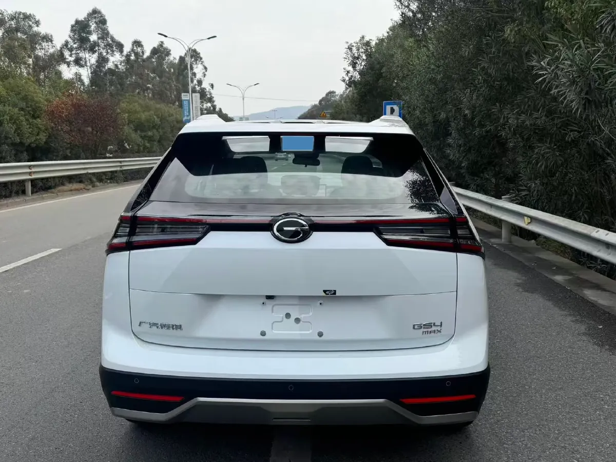 2024 GAC Trumpchi GS4 1.5T 177HP L4 7DCT,autocango,china used car exporter,china ev exporter,chinese used car exporter,chinese used ev exporter