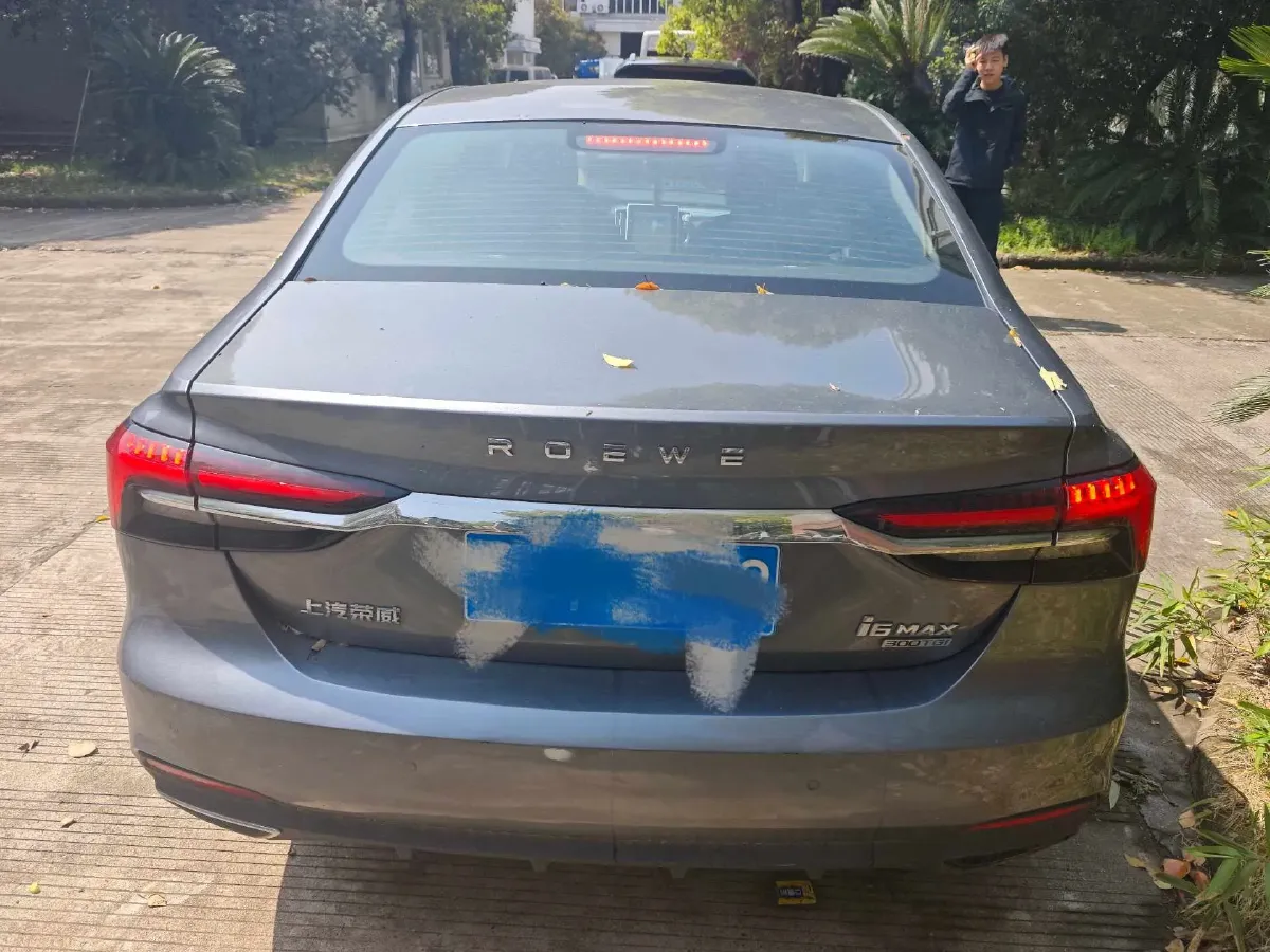2020 Roewe i6 MAX 1.5T 173HP L4 7DCT,autocango,china used car exporter,china ev exporter,chinese used car exporter,chinese used ev exporter