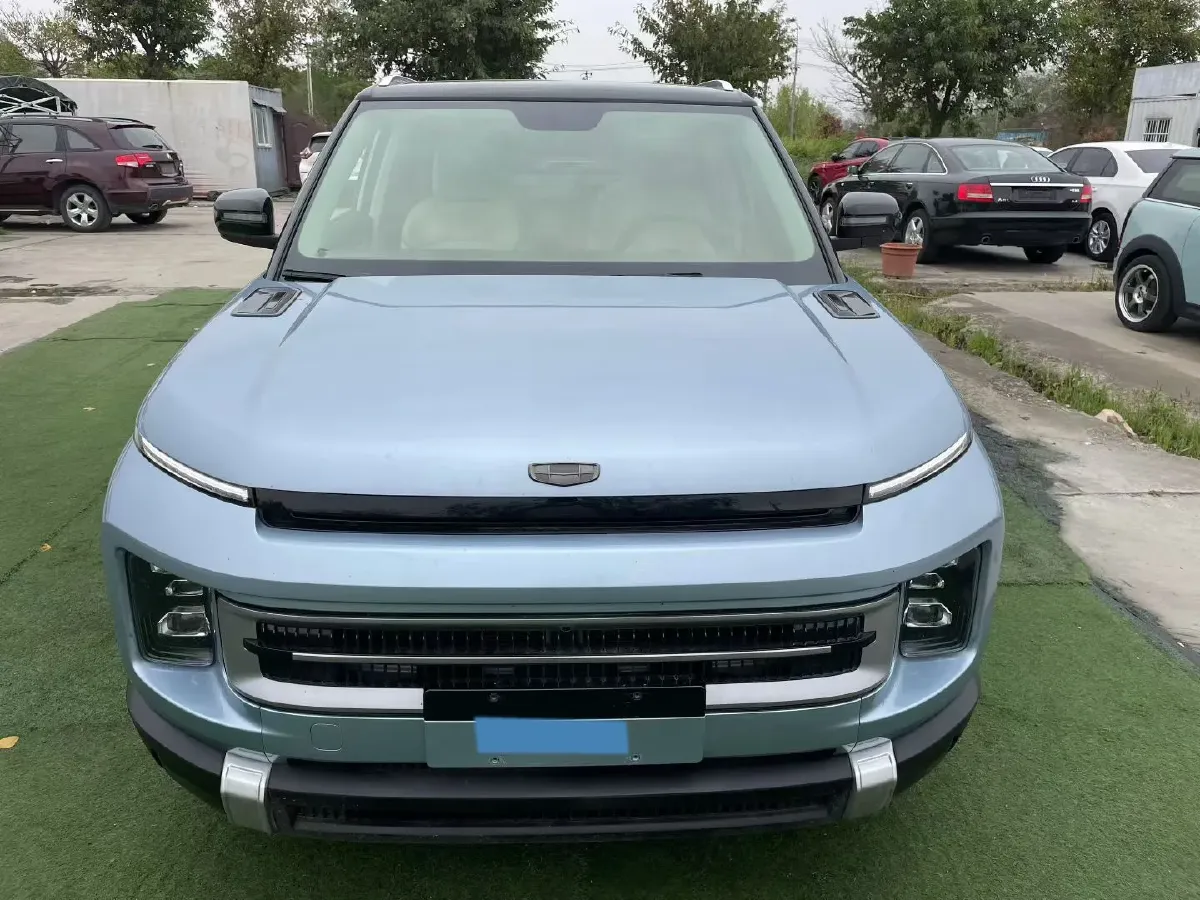 2023 Geely ICON 1.5T 181HP L4 7DCT,autocango,china used car exporter,china ev exporter,chinese used car exporter,chinese used ev exporter