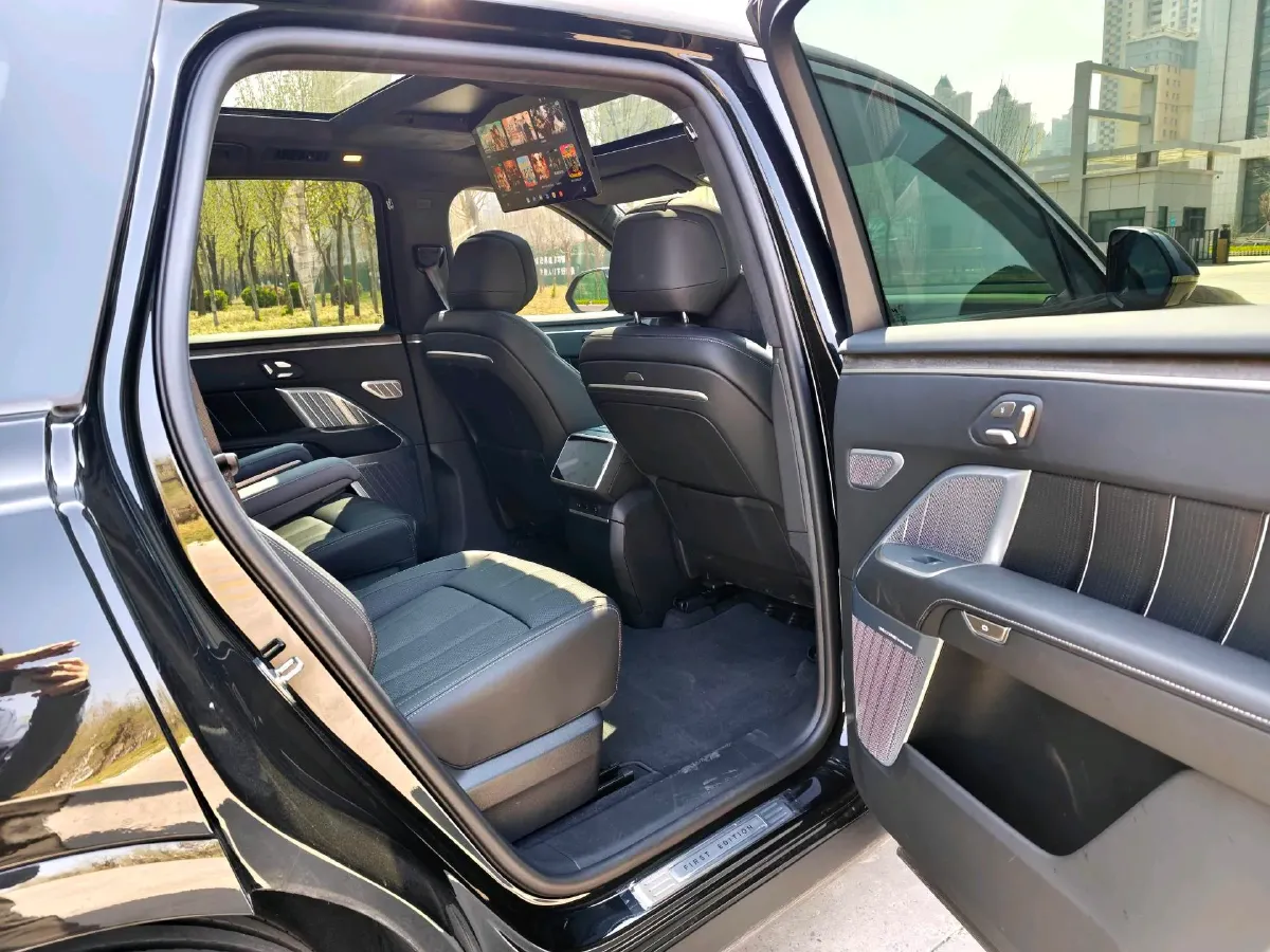 2025 ONVO L90 BEV,autocango,china used car exporter,china ev exporter,chinese used car exporter,chinese used ev exporter