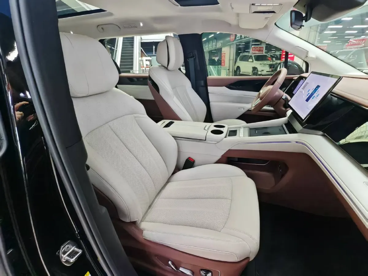 2025 BYD Xia 1.5T 156HP L4 E-CVT PHEV 36.6KWH,autocango,china used car exporter,china ev exporter,chinese used car exporter,chinese used ev exporter