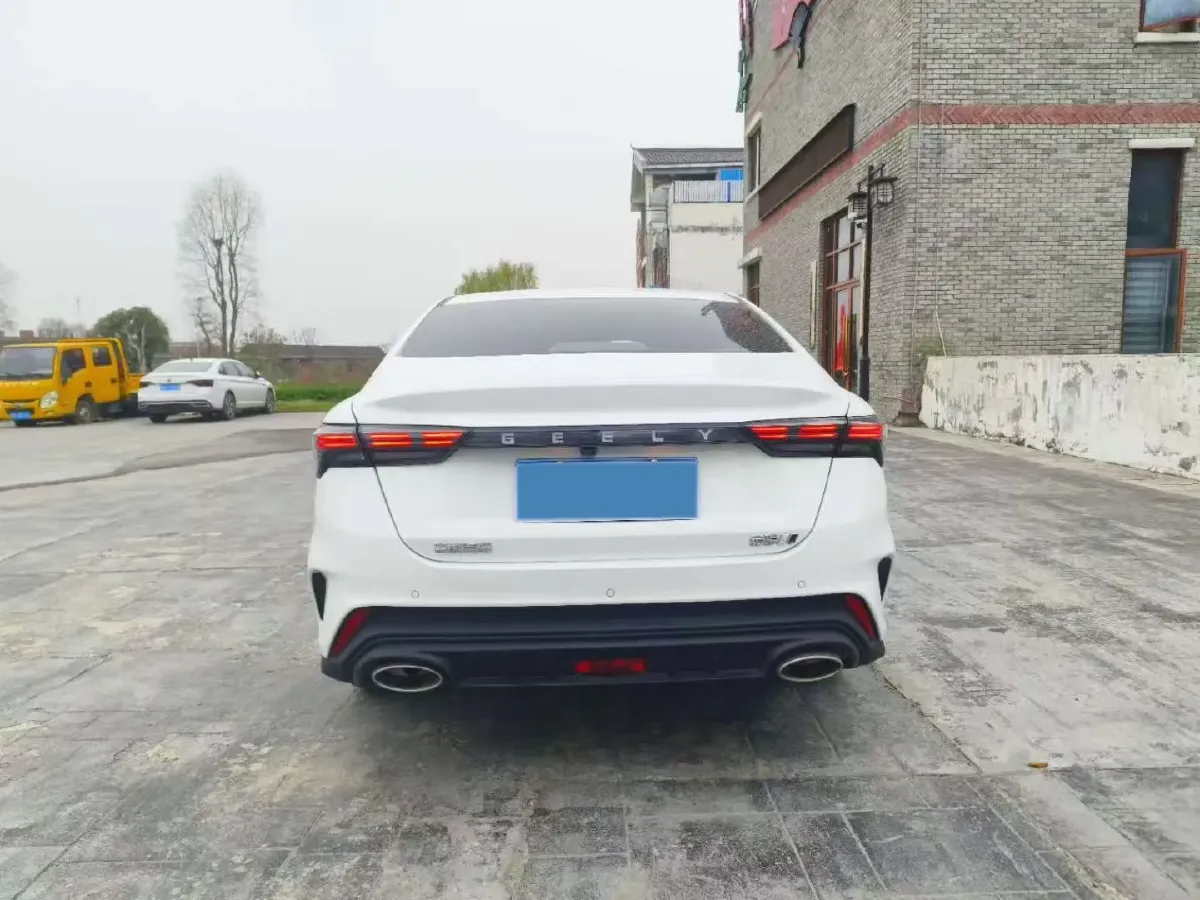 2022 Geely Binray 1.5T 181HP L4 7DCT,autocango,china used car exporter,china ev exporter,chinese used car exporter,chinese used ev exporter