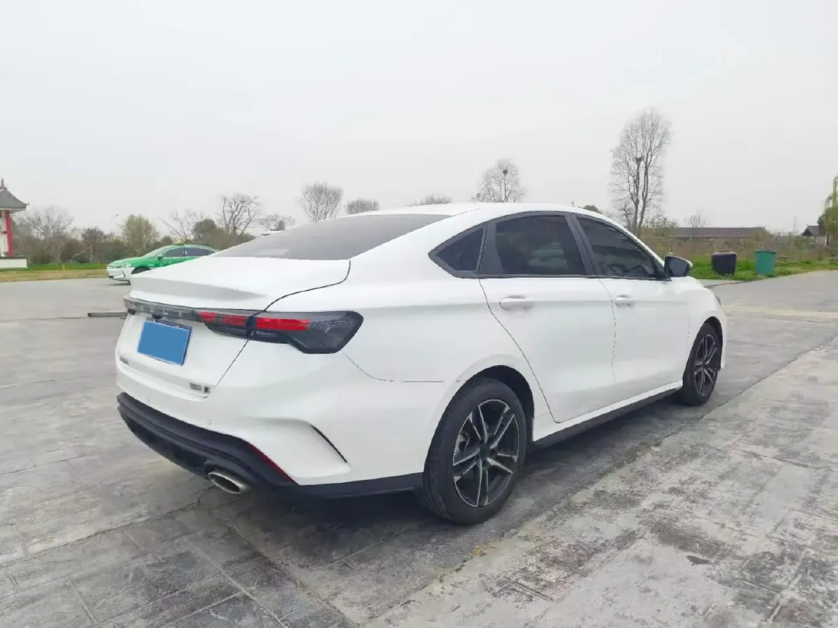 2022 Geely Binray 1.5T 181HP L4 7DCT,autocango,china used car exporter,china ev exporter,chinese used car exporter,chinese used ev exporter