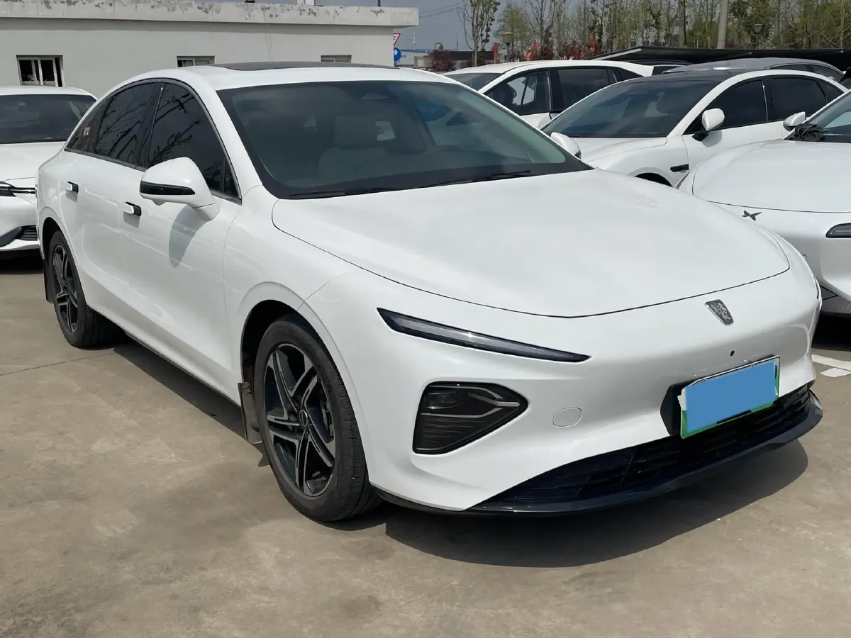 2023 Roewe D7 BEV 59.2KWH,autocango,china used car exporter,china ev exporter,chinese used car exporter,chinese used ev exporter