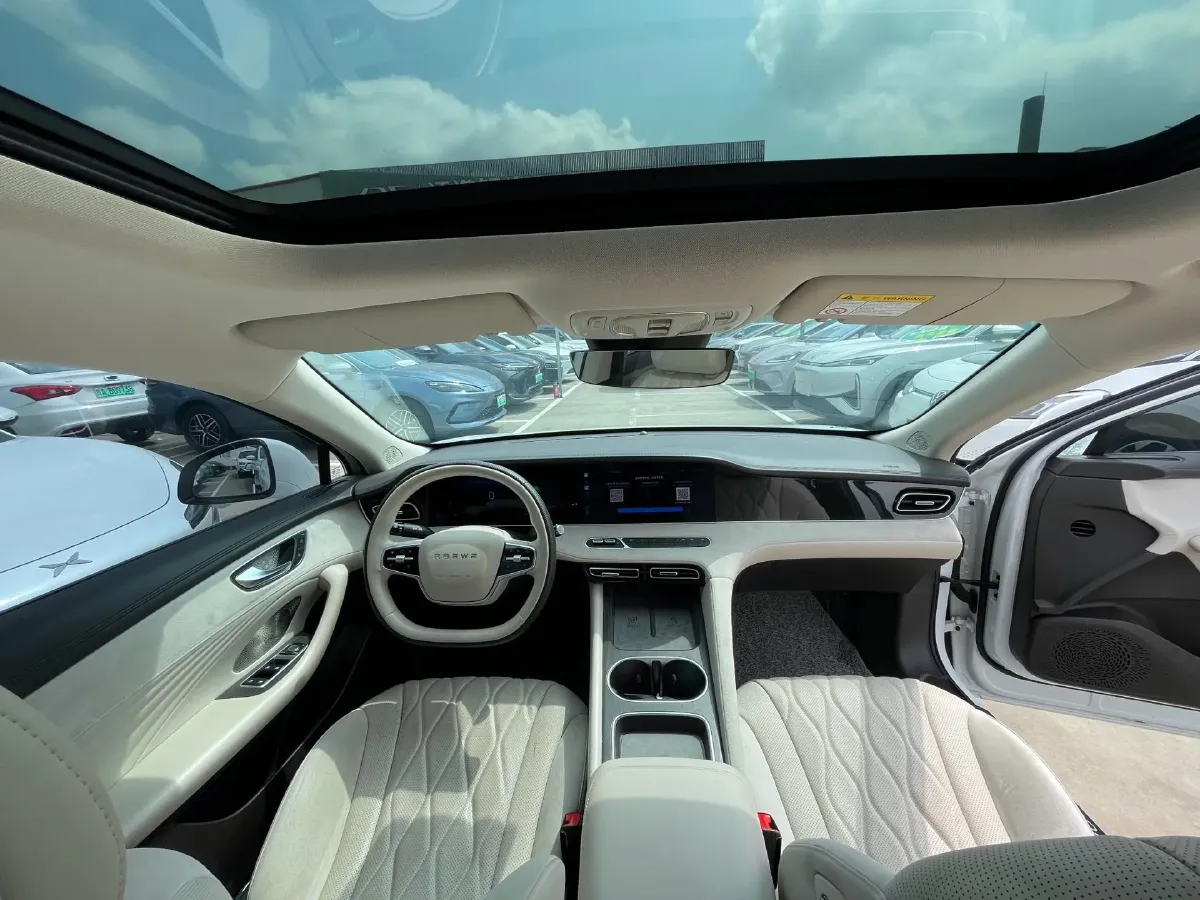 2023 Roewe D7 BEV 59.2KWH,autocango,china used car exporter,china ev exporter,chinese used car exporter,chinese used ev exporter