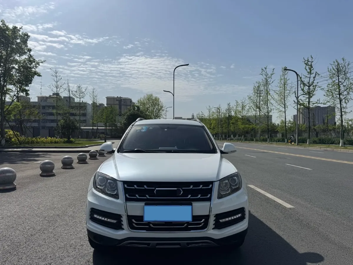 2017 JMC YuHu 7 2.4T 140HP L4 5MT,autocango,china used car exporter,china ev exporter,chinese used car exporter,chinese used ev exporter