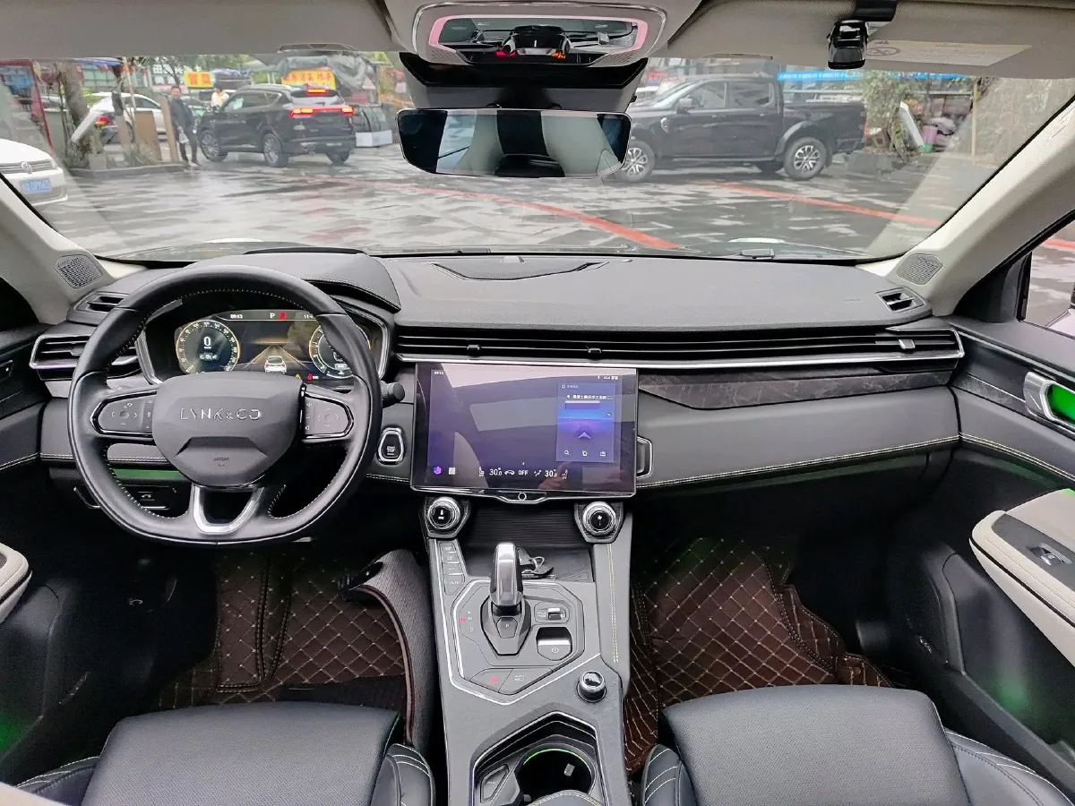 2020 LYNK&CO 05 2.0T 254HP L4 8AT,autocango,china used car exporter,china ev exporter,chinese used car exporter,chinese used ev exporter