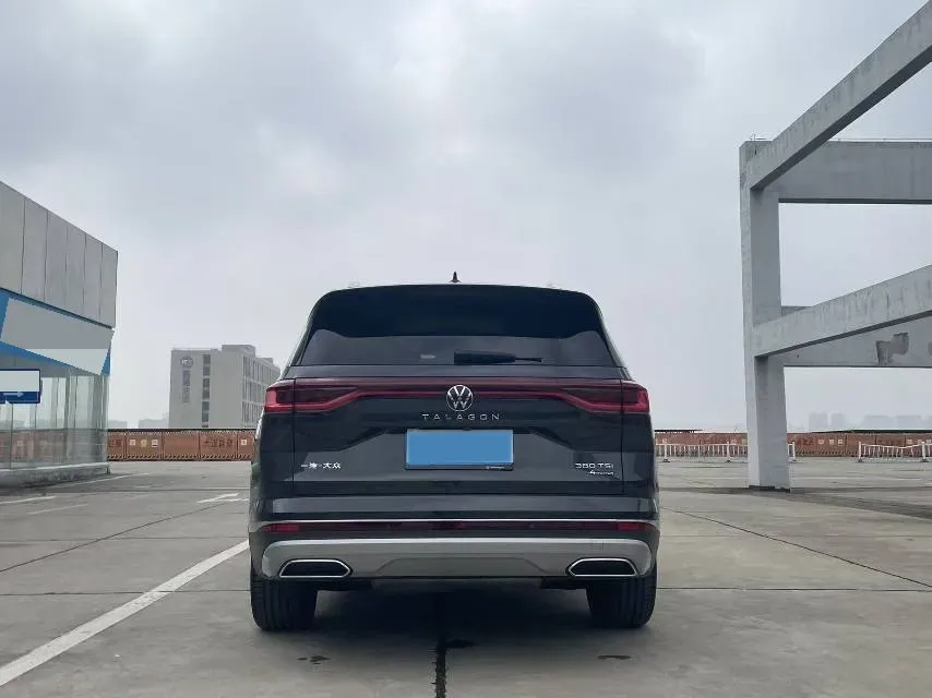 2022 Volkswagen Talagon 2.0T 220HP L4 7DCT,autocango,china used car exporter,china ev exporter,chinese used car exporter,chinese used ev exporter