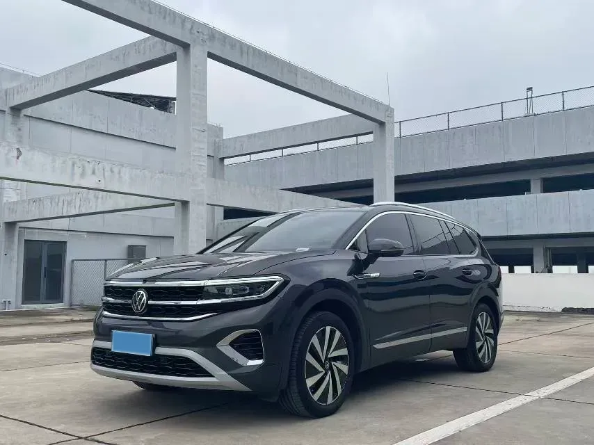 2022 Volkswagen Talagon 2.0T 220HP L4 7DCT,autocango,china used car exporter,china ev exporter,chinese used car exporter,chinese used ev exporter