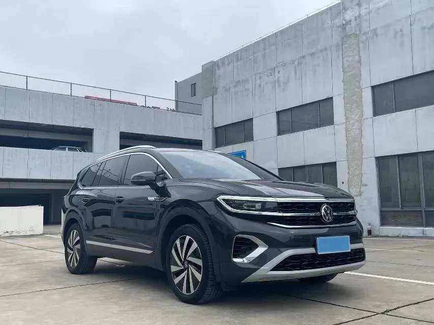 2022 Volkswagen Talagon 2.0T 220HP L4 7DCT,autocango,china used car exporter,china ev exporter,chinese used car exporter,chinese used ev exporter